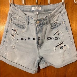 Judy blue XL shorts